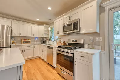 87 Pinehurst Avenue, New Britain, CT 06053 - Photo 27
