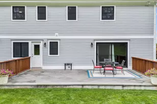 14 E Gate Rd, Danbury, CT 06810 - Photo 7