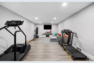 14 East Gate Road, Danbury, CT 06810 - Photo 25