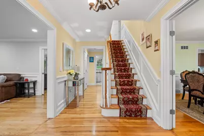 14 East Gate Road, Danbury, CT 06810 - Photo 9