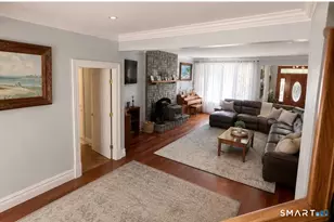 26 Olmstead Rd, Redding, CT 06896 - Photo 5