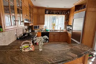 26 Olmstead Rd, Redding, CT 06896 - Photo 7