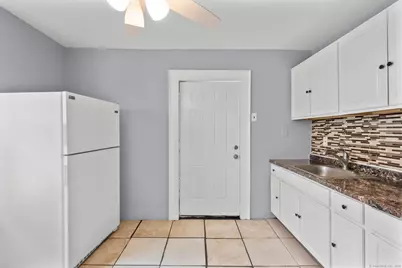 39 Jane Street, Bridgeport, CT 06608 - Photo 9