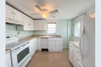 7 Orland Street, Milford, CT 06460 - Photo 11