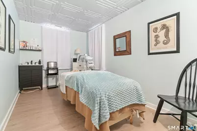 274 Hemingway Avenue, East Haven, CT 06512 - Photo 11