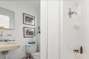 23 Meadow Brook Rd, West Haven, CT 06516 - Photo 39