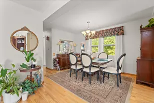 23 Meadow Brook Rd, West Haven, CT 06516 - Photo 15