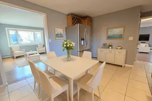 207 Arnold Dr, East Hartford, CT 06108 - Photo 3