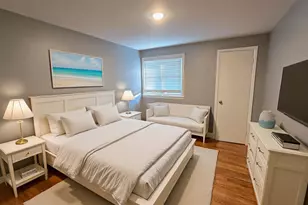 207 Arnold Dr, East Hartford, CT 06108 - Photo 13