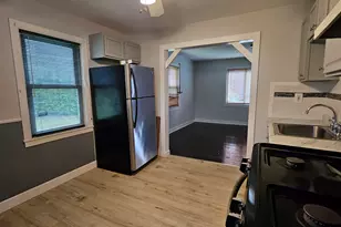 430 Pearl Harbor St, Bridgeport, CT 06610 - Photo 5