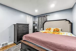 317 Franklin Rd, Hamden, CT 06517 - Photo 17