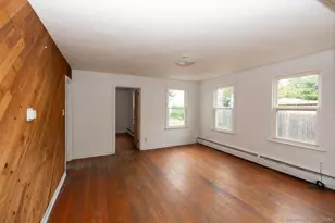 46 Foster St, Manchester, CT 06040 - Photo 7