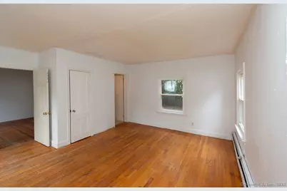 46 Foster Street, Manchester, CT 06040 - Photo 11