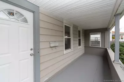 46 Foster Street, Manchester, CT 06040 - Photo 3