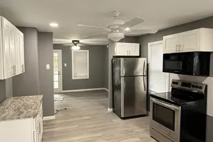 49 Willys St, East Hartford, CT 06118 - Photo 3