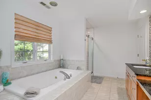 10 Wedgewood Ct, Newtown, CT 06470 - Photo 23