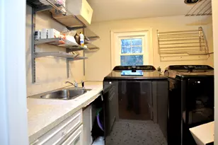 31 Parkwood Dr, Windsor, CT 06095 - Photo 31