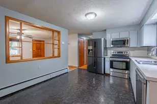 584 Gracey Ave, Meriden, CT 06451 - Photo 9