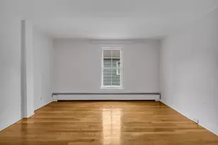 64 Boston St, Guilford, CT 06437 - Photo 27