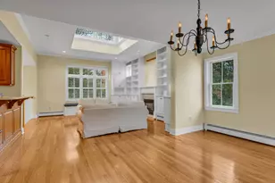 64 Boston St, Guilford, CT 06437 - Photo 19