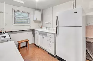 22 Mountain Top Ln, New Haven, CT 06513 - Photo 37