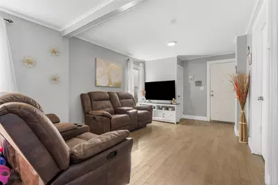 126 Heath Street, Hartford, CT 06106 - Photo 13