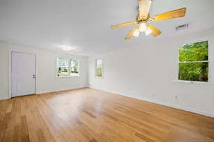 51 Clover St, Waterbury, CT 06706 - Photo 5