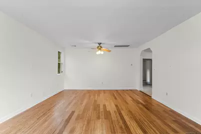 51 Clover Street, Waterbury, CT 06706 - Photo 3