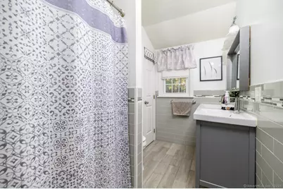 10 Hoinski Way, Ansonia, CT 06401 - Photo 21