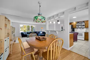 54 Coachlamp Ln, Guilford, CT 06437 - Photo 11