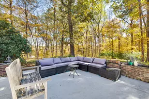 54 Coachlamp Ln, Guilford, CT 06437 - Photo 33