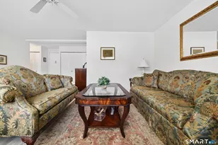 292 Pequot Ave, New London, CT 06320 - Photo 13