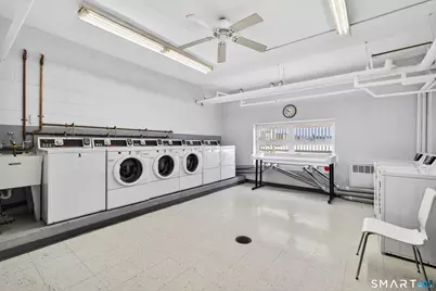 292 Pequot Avenue #E1, New London, CT 06320 - Photo 27