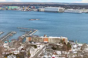 292 Pequot Ave, New London, CT 06320 - Photo 1