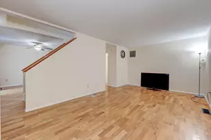 122 Cottonwood Rd, Newington, CT 06111 - Photo 9