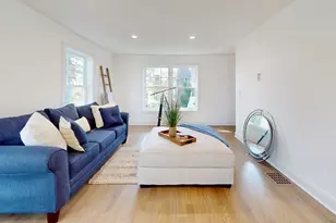 12 Woodland Dr, Milford, CT 06460 - Photo 5