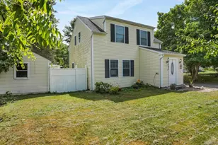 1371 Old N Colony Rd, Meriden, CT 06450 - Photo 3