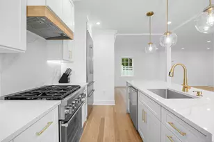 82 Josephine Evaristo Ave, Greenwich, CT 06830 - Photo 3