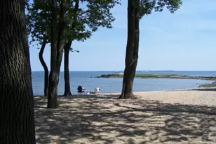 21 St Benedict Cir, Stamford, CT 06902 - Photo 17