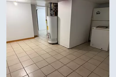 21 Saint Benedict Circle, Stamford, CT 06902 - Photo 15