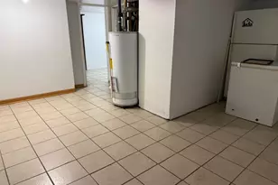 21 St Benedict Cir, Stamford, CT 06902 - Photo 15