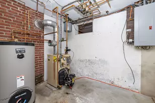 101 Collier Rd, Wethersfield, CT 06109 - Photo 33