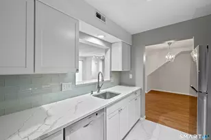 81 Main St, Branford, CT 06405 - Photo 17