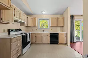 6 Spoonville Rd, East Granby, CT 06026 - Photo 9