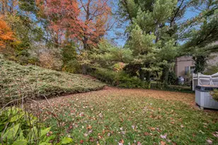 78 Kennedy Dr, Meriden, CT 06450 - Photo 35