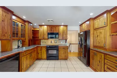 9 Old Farms Road, Madison, CT 06443 - Photo 11