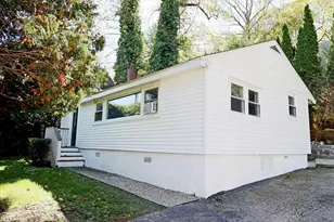 213 Mamanasco Rd, Ridgefield, CT 06877 - Photo 1