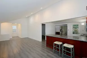 213 Mamanasco Rd, Ridgefield, CT 06877 - Photo 9