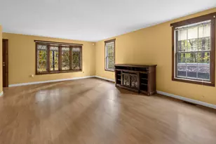 160 Munyan Rd, Putnam, CT 06260 - Photo 9