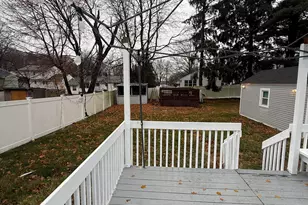 5 Roosevelt St, Hamden, CT 06514 - Photo 35